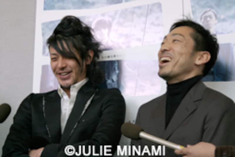 『ゆれる』オダギリジョー、香川照之、西川美和監督完成披露舞台挨拶