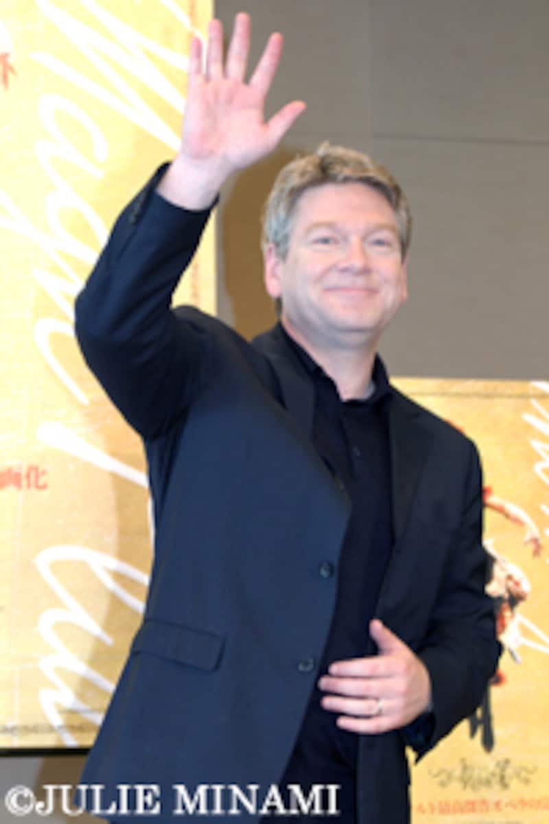 『魔笛(まてき)』ケネス・ブラナー来日会見