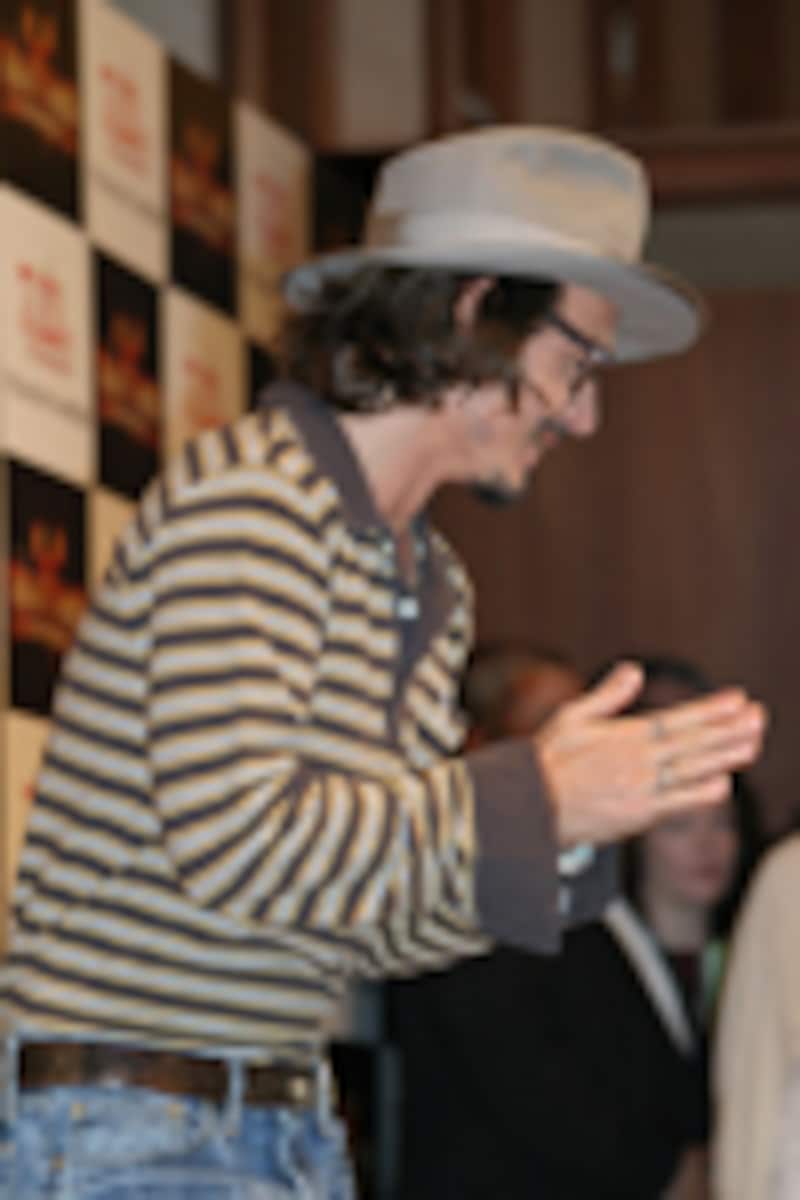 『パイレーツ・オブ・カリビアン／デッドマンズ・チェスト』来日会見