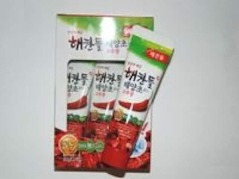 使い勝手の便利なチューブタイプもあり。バラしてお友達にあげてもイイですね！