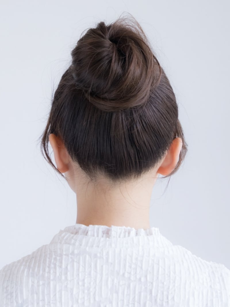 お団子ヘアの作り方・やり方・方法(バックスタイル)