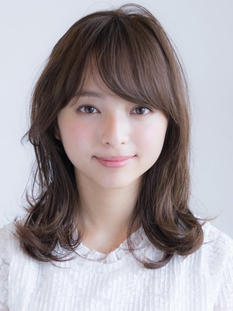 ゆるウェーブなセミロング
