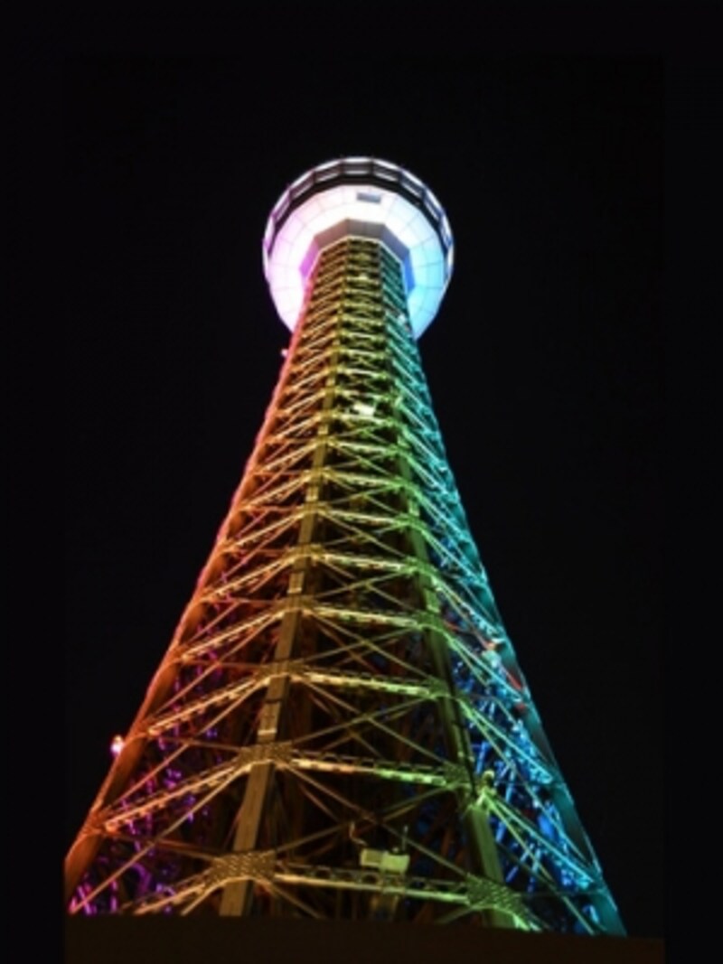 新しい年の幕開けは横浜マリンタワーの展望フロアで（画像提供：横浜マリンタワー）
