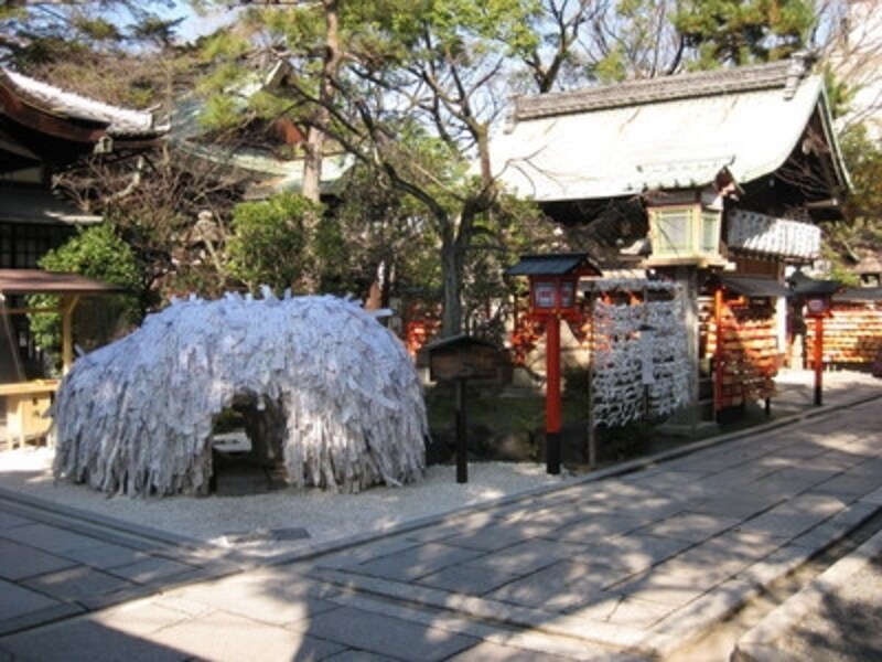 安井金比羅宮で様々なしがらみと縁を切れば、良縁がやってくるかも！？