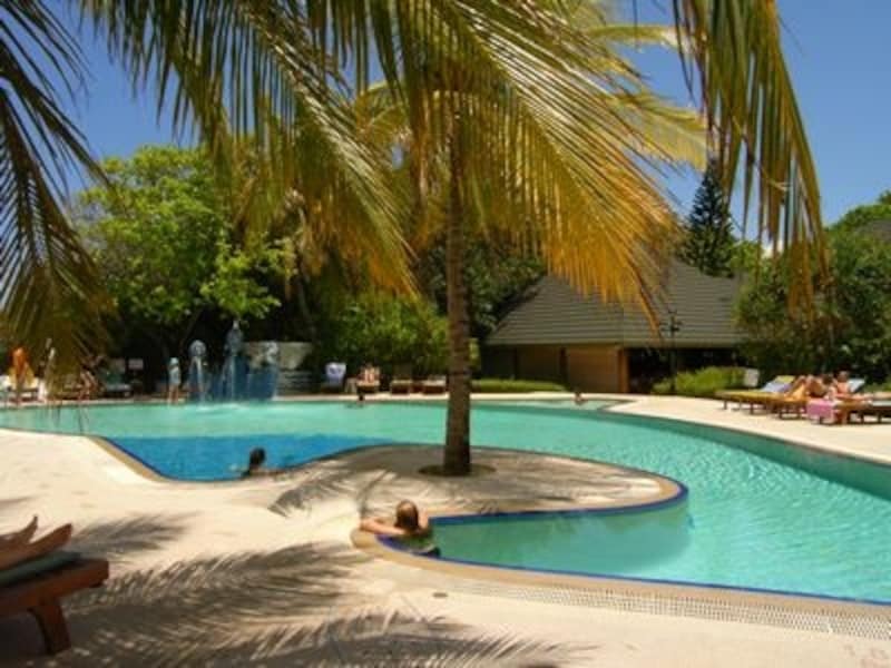 水上コテージからお手頃なお部屋まで揃ったパラダイス・アイランド