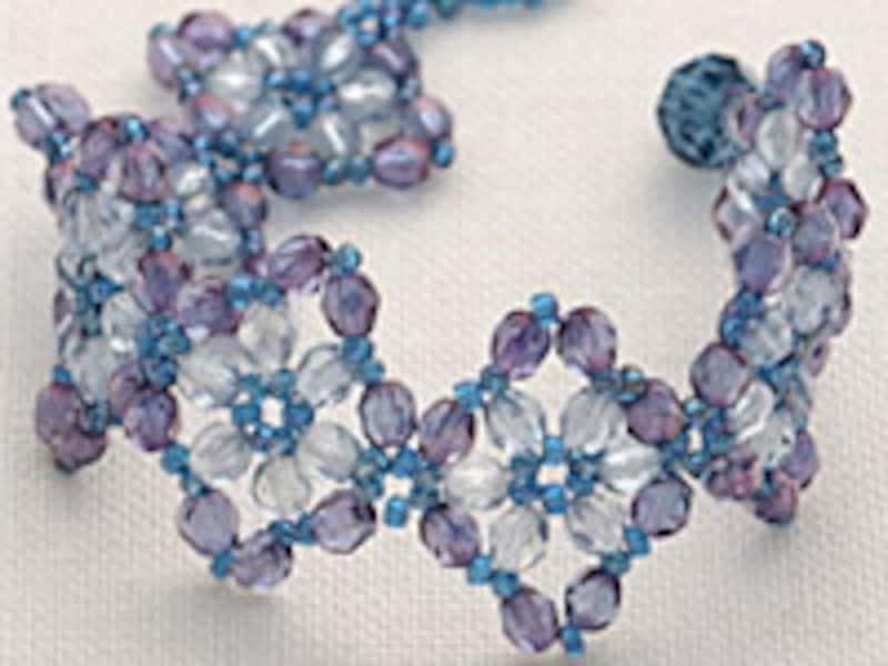 テグス編みブレスレット