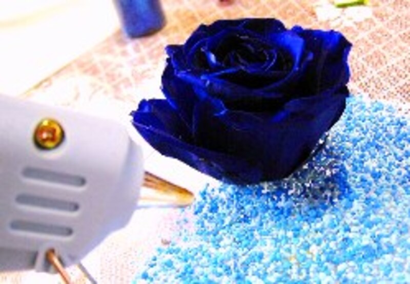 グルーでつけたところ