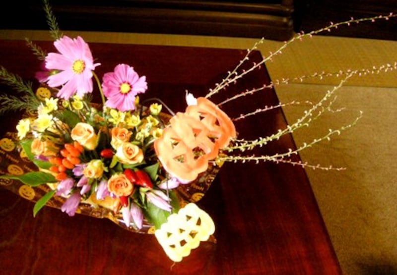 ハロウィンとミズヒキソウスのアレンジ