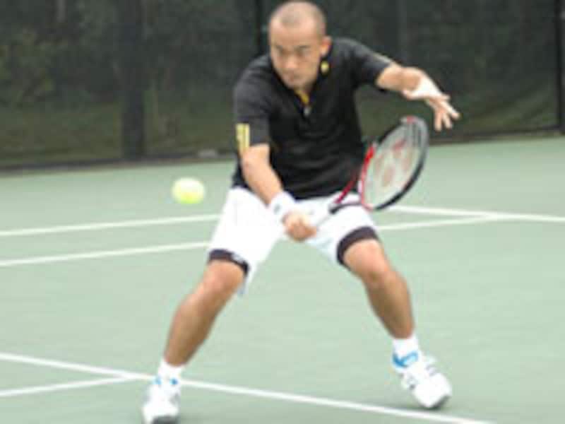 プロテニスプレーヤー岩見亮