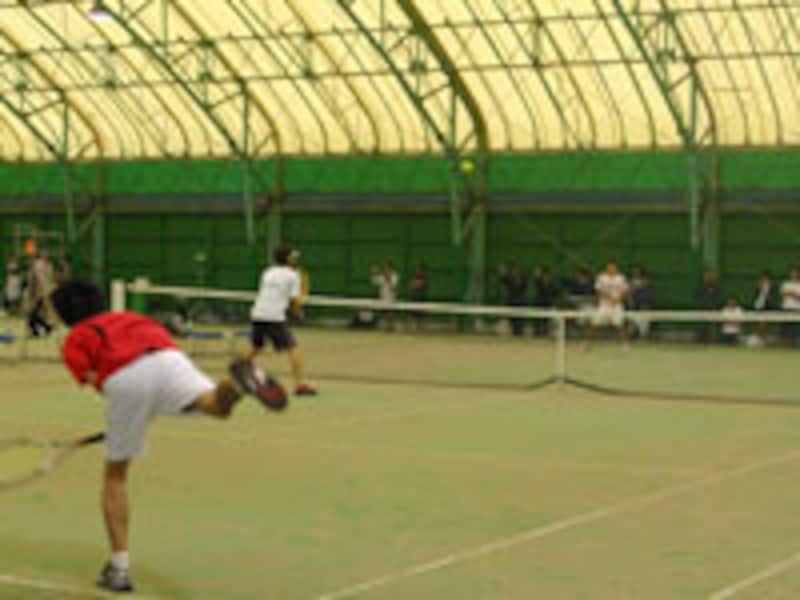 テニスサークル