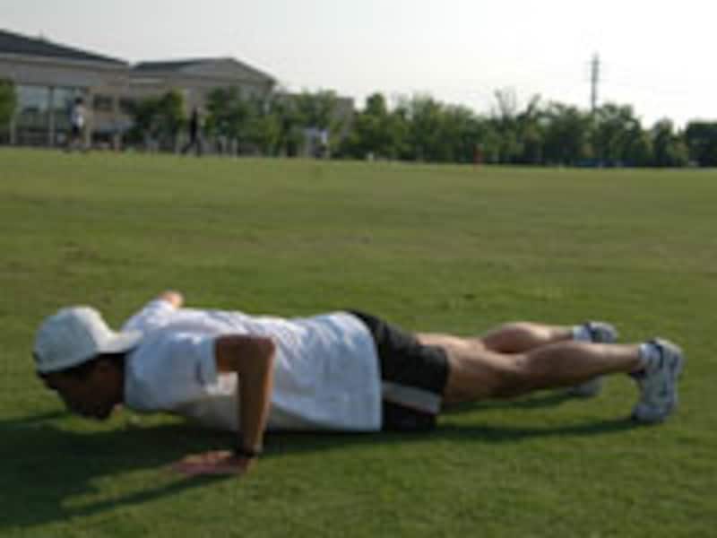 腕立て伏せ