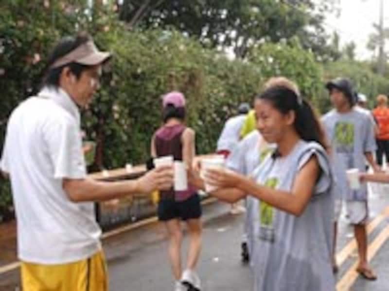 明るいボランティアのホスピタリティに癒される