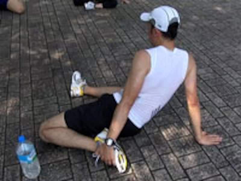 大臀筋、大腿四頭筋、大腿二頭筋をストレッチ