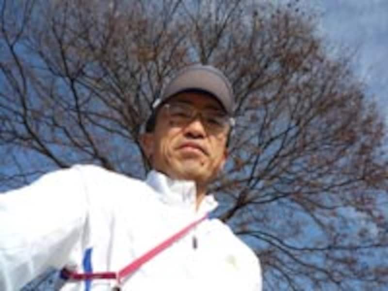 ローアングルでの見上げ自分撮り