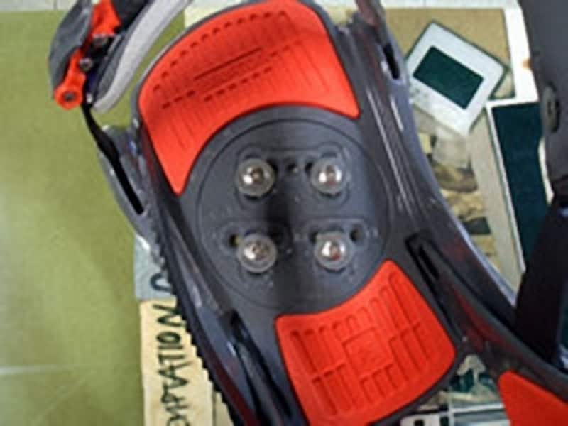 上から見るとしっかりと角度が入っているのがわかりますね。