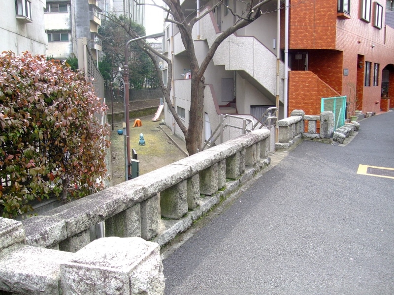 この橋の下を渋谷川が流れていたのだろう