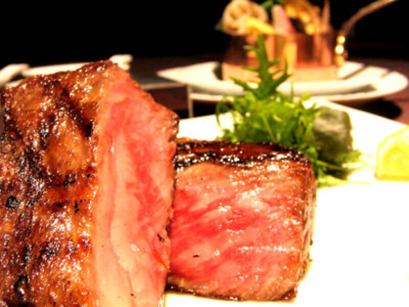 グリリア・ウエタケ