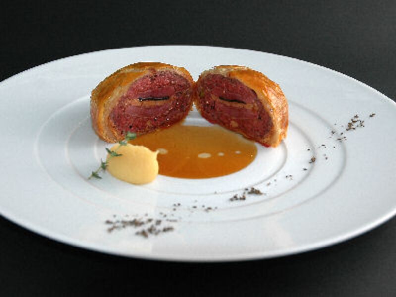 タテル ヨシノ 銀座