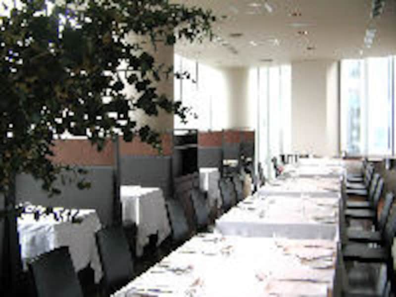 TWO ROOMS GRILL | BAR