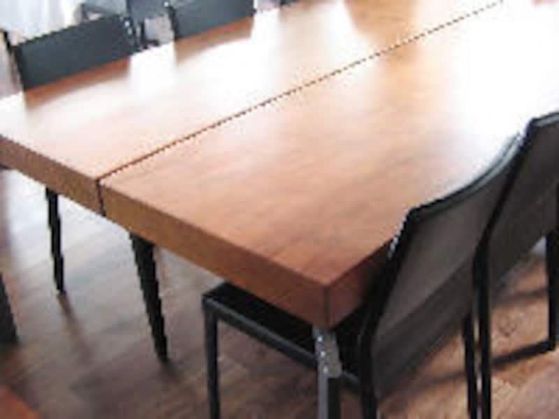 TWO ROOMS GRILL | BAR