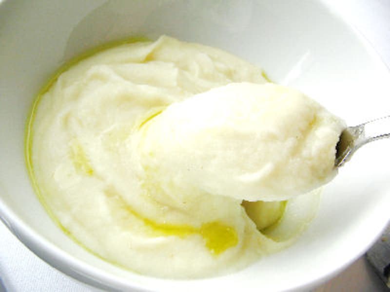 TWO ROOMS GRILL | BAR