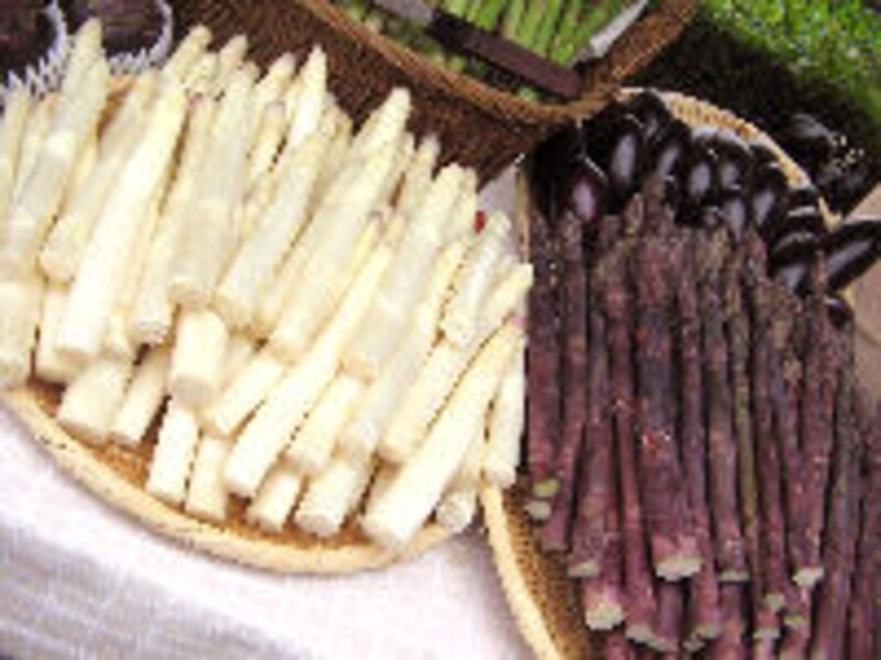 ベージュ アラン・デュカス 東京