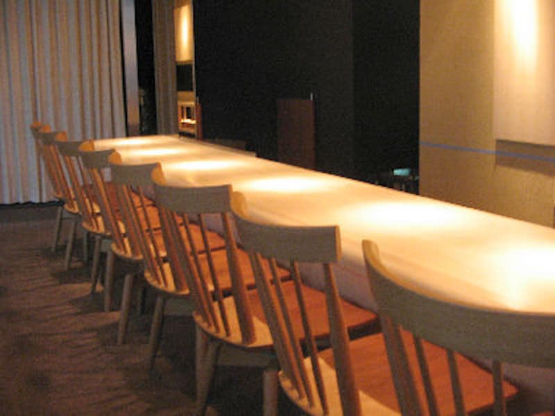 丸の内パークビル