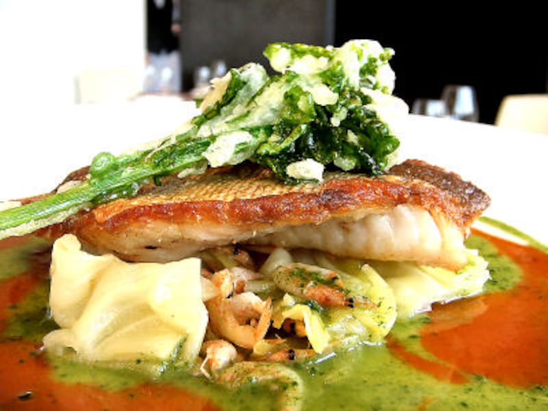 丸の内パークビル