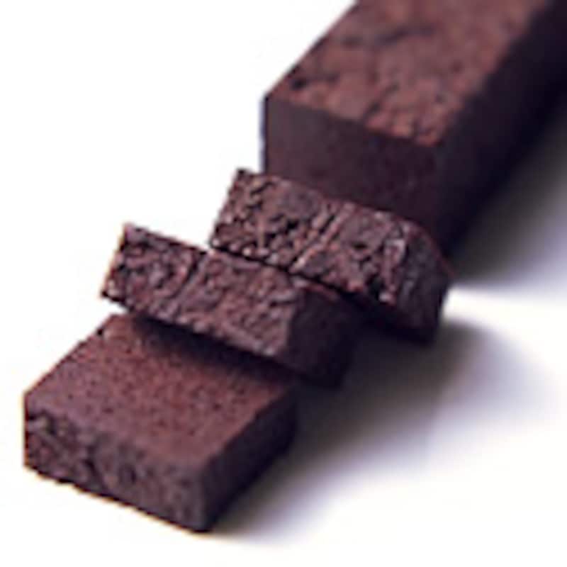 生まれ年のお菓子を探しましょう！