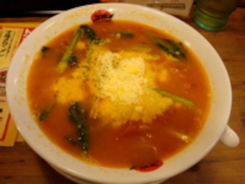 太陽のトマト麺