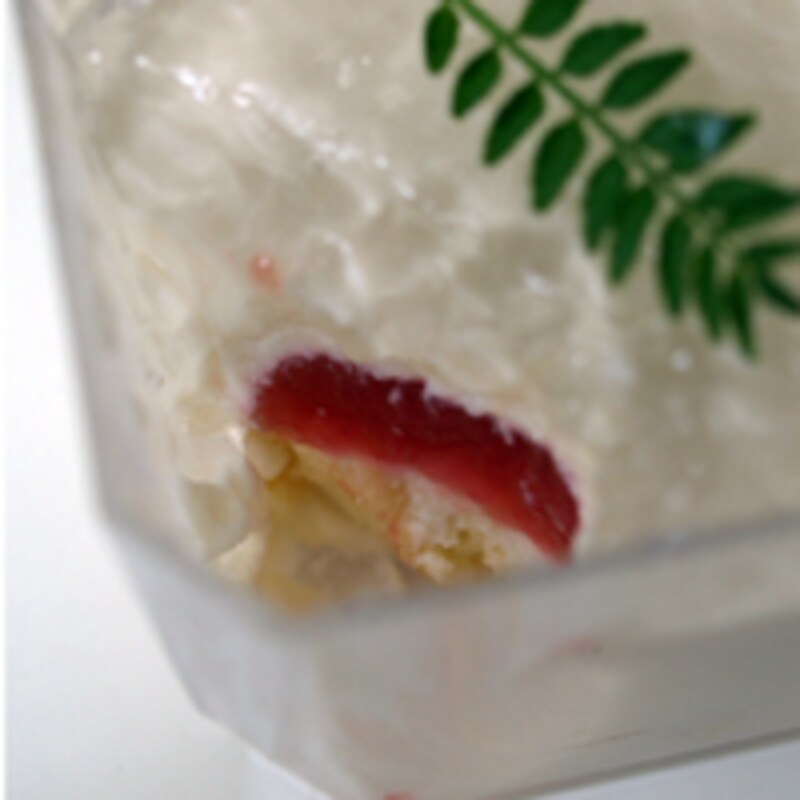 ふくゆたかをスプーンですくった様子