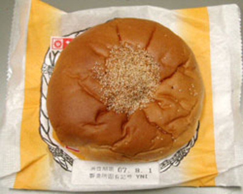 ヤマザキ　吉乃川の酒種粒あんぱんの中身