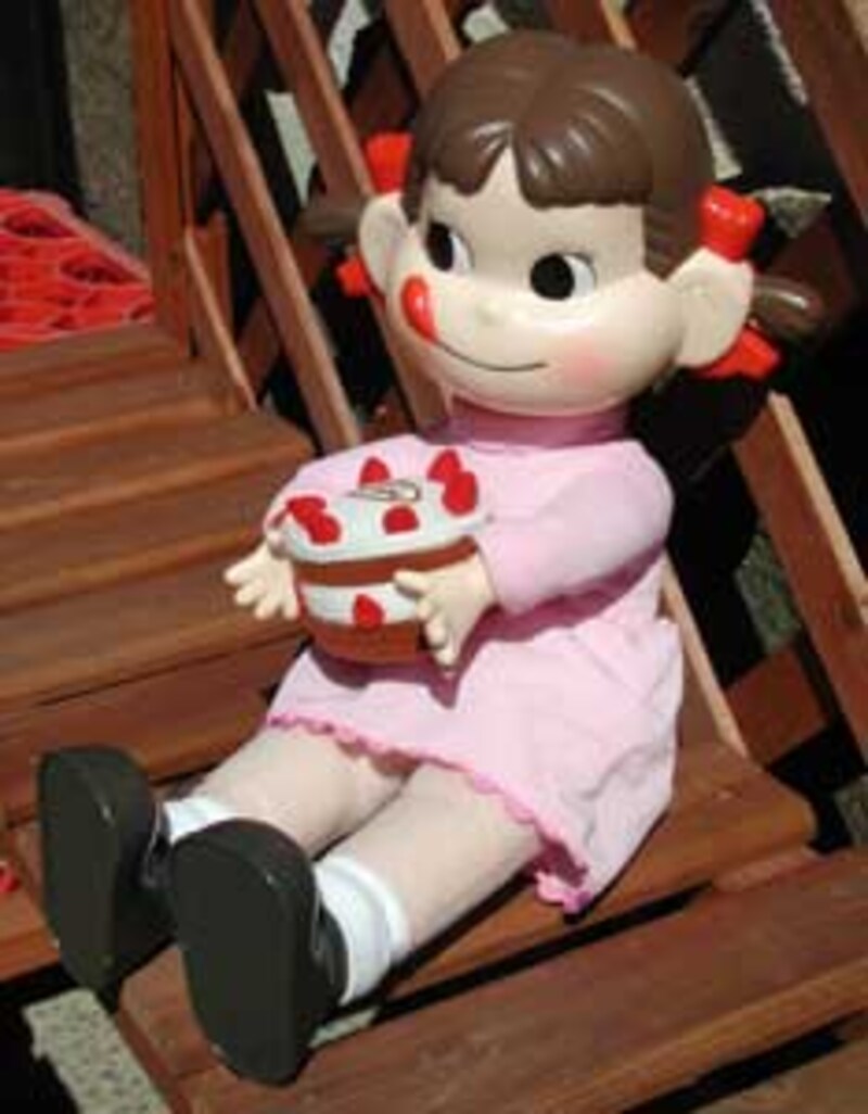 おすわりペコちゃん