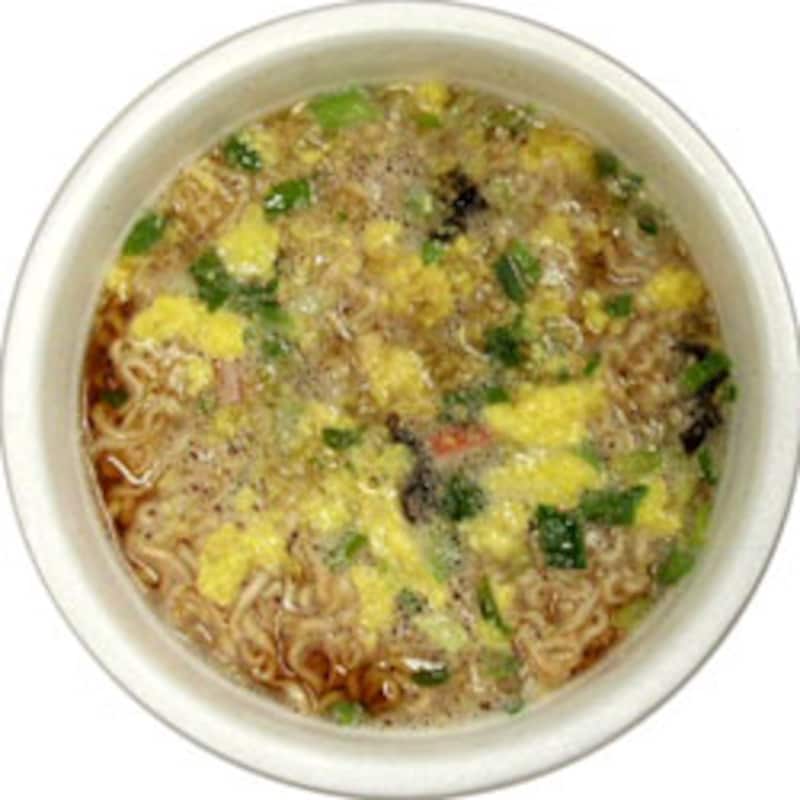 日清食品　チキンラーメンどんぶり　広東風とき玉麺　でき上がり