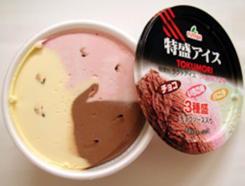 フタバ食品 特盛アイスの中身