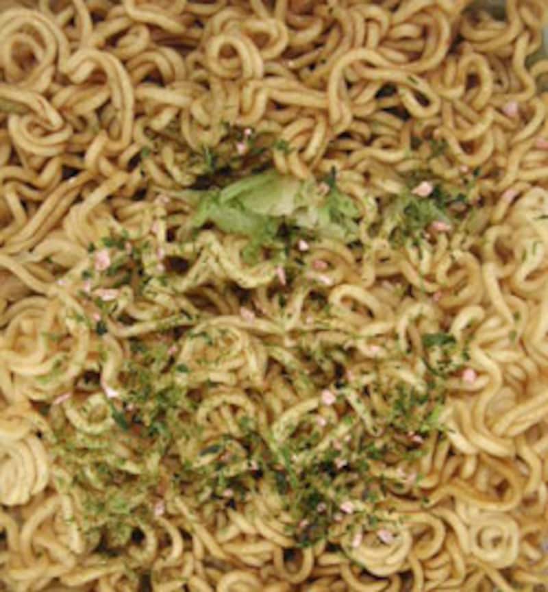 サンヨー食品 サッポロ一番BIGアラビヤン焼そばカップのでき上がり