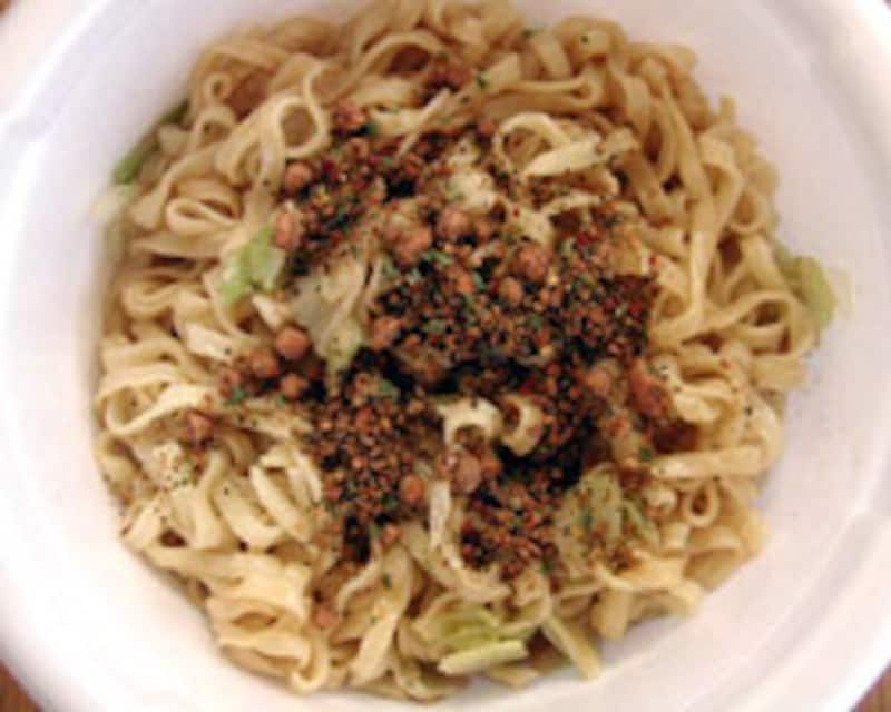 明星食品 美味しさ新発見 まぜそば できあがり