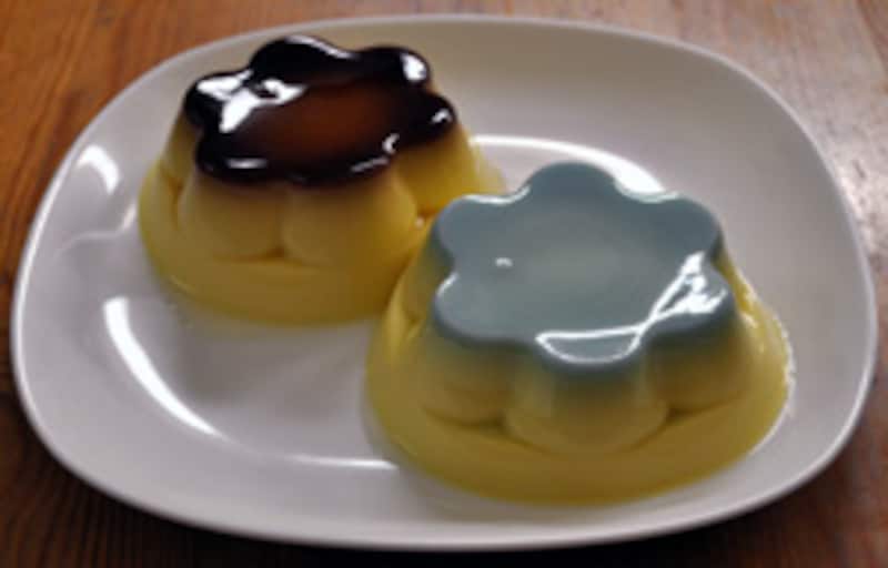 グリコ乳業 プッチンプリン ソーダ味 プッチンしてみました その2