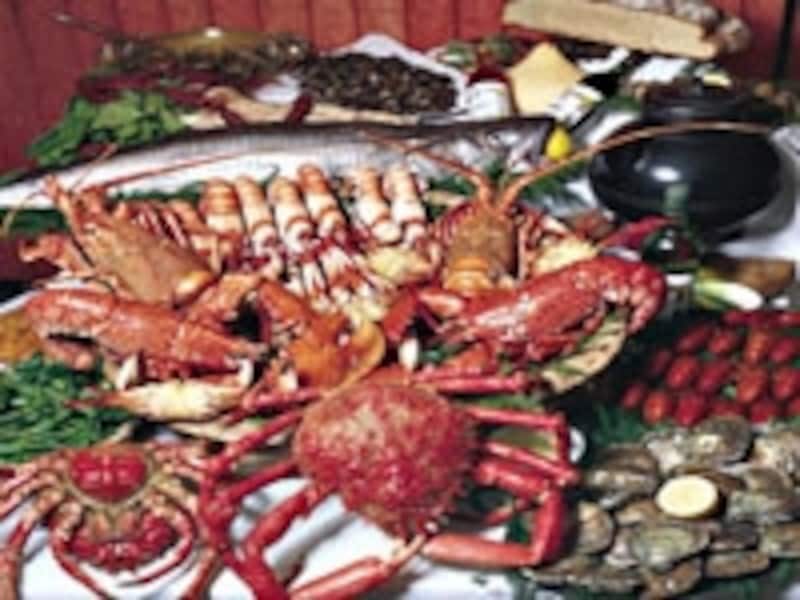 ビゴの町では魚介の盛り合わせを楽しみたい