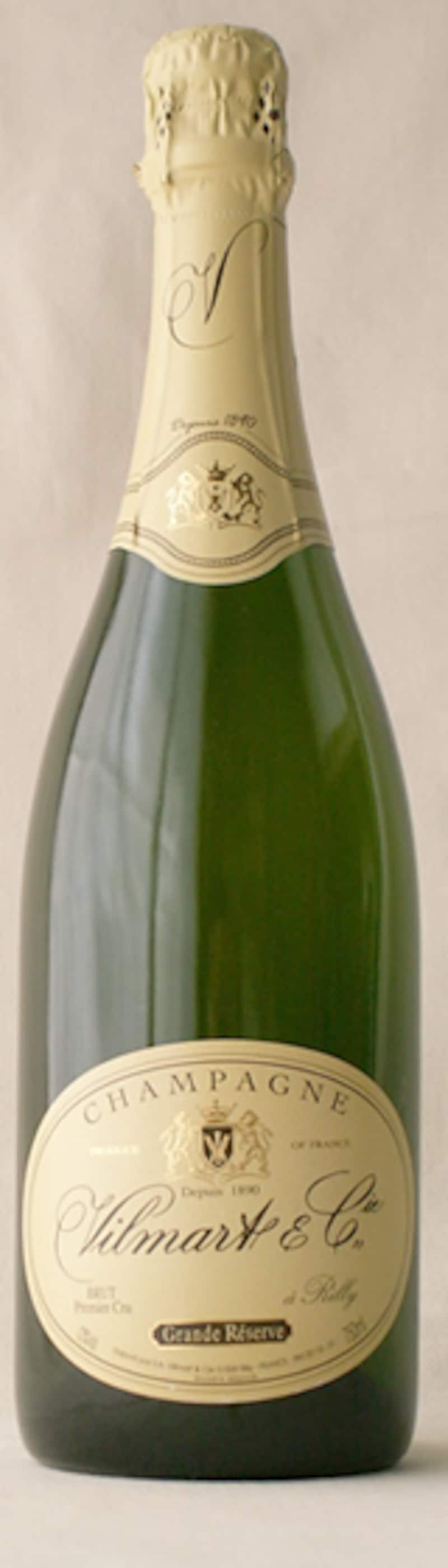 シャンパンのボトル画像