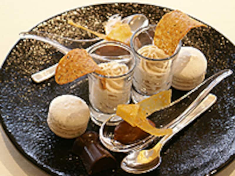 プティフールもこれだけ出されるとゆっくりできますね。