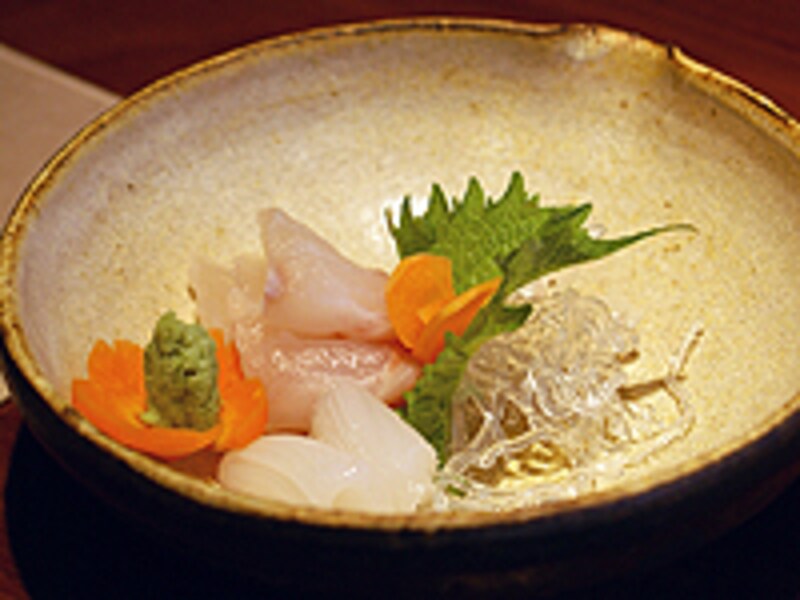 お弁当の前にはお造りもいただけます。