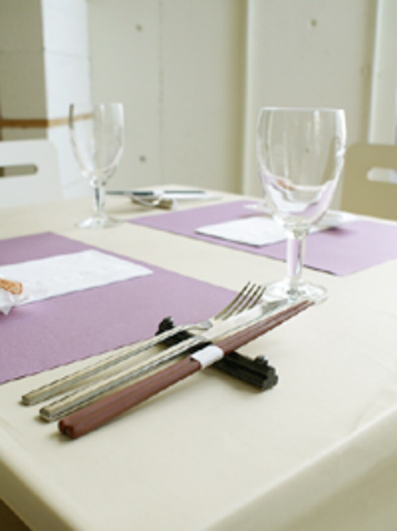 世界で最初のレストランが開店したルーブル通り