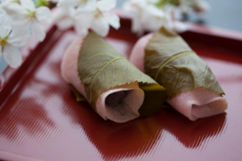 桜餅 関東風 長命寺 と関西風 道明寺 どちらが好き 葉は食べる 暮らしの歳時記 All About 桜餅 関東風 長命寺 と関西風 道明寺 どちらが好き 葉は食べる 暮らしの歳時記 All About