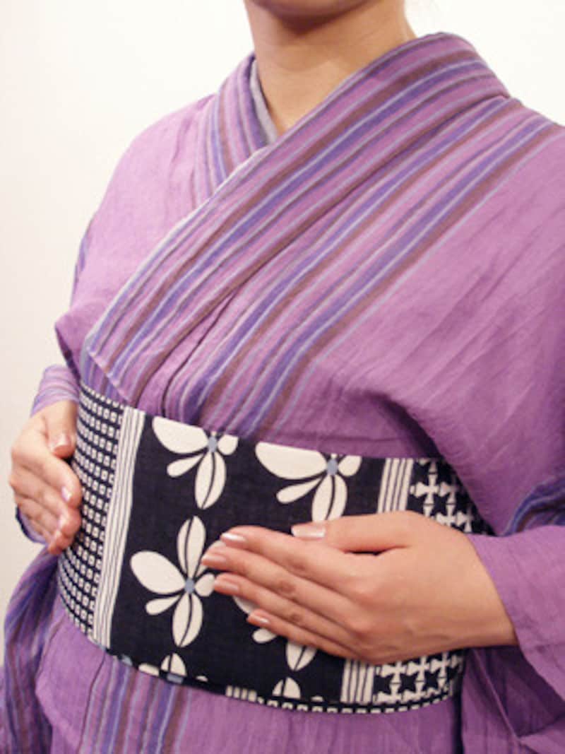 帯がきつくて苦しいときの浴衣の着崩れの直し方