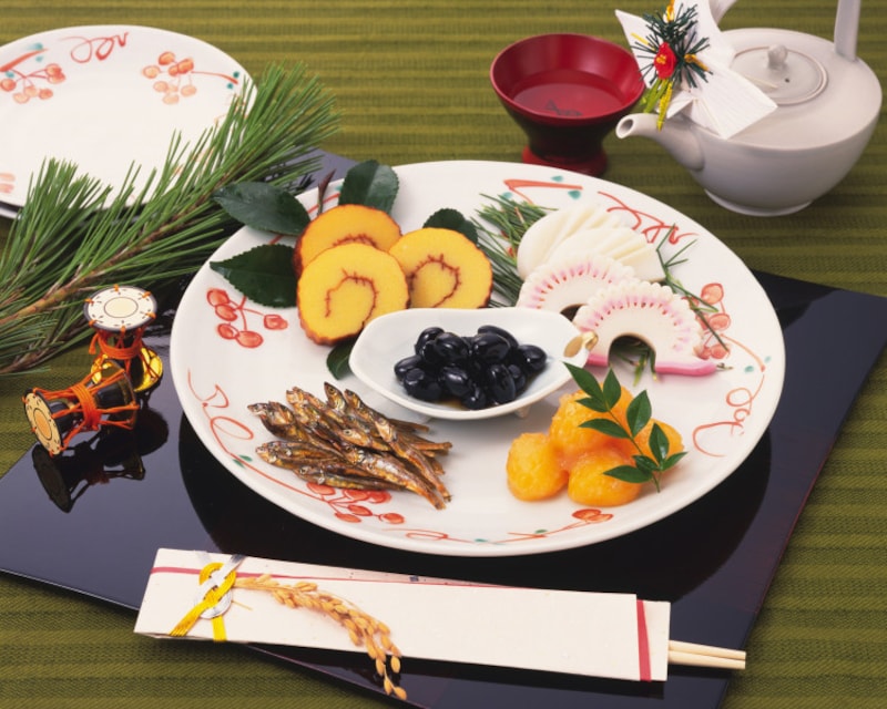 御節料理はさまざまな節供料理のことでしたが、重要な正月料理を指すようになりました