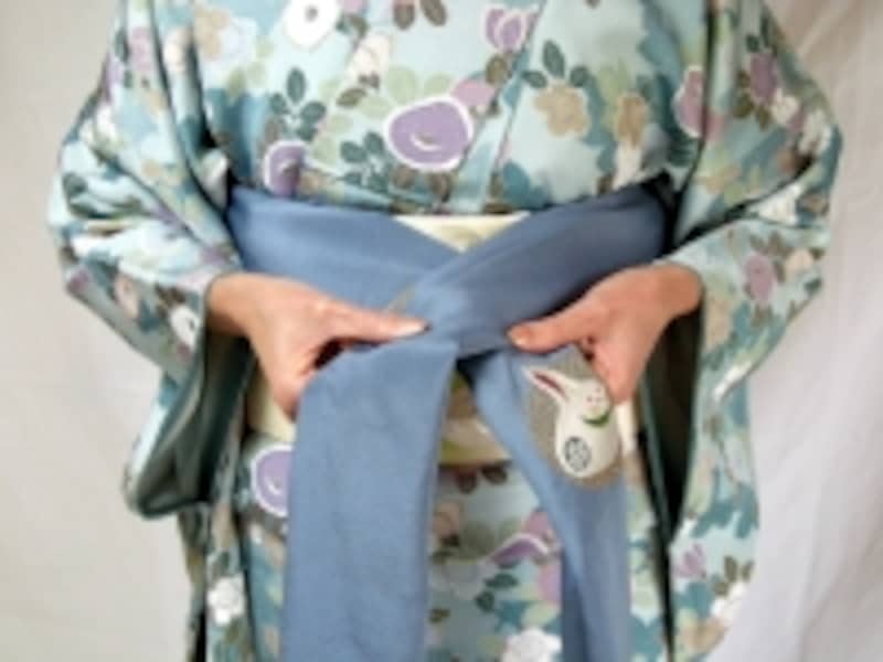 折り目が崩れないように