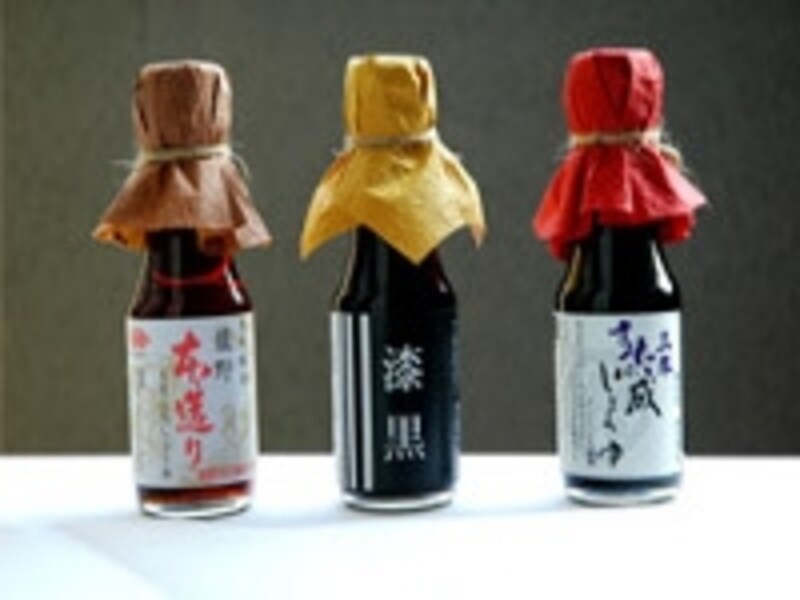1本ずつキャップ部分に和紙風ラッピングも可能。1本30円、5本150円、10本300円、20本600円が目安です。何本からでもオーダーできます。
