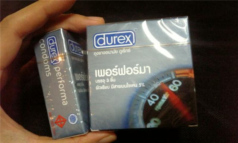 早漏防止のベンゾカインが使用された<Durex Performa>は、日本ではまだ発売されていない。