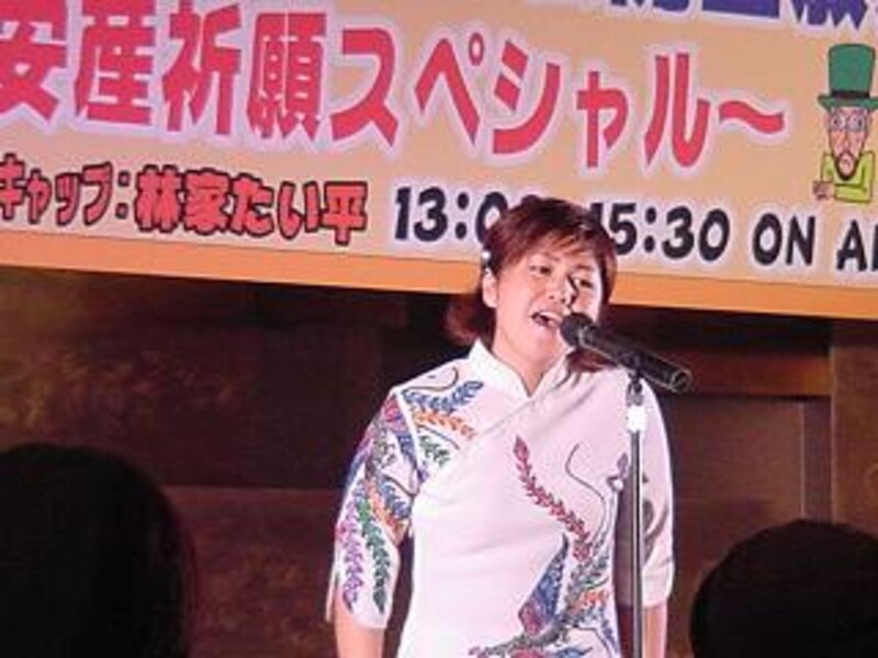 胎教に良いと評判 夏川りみの安産祈願ライブ 出産準備 All About